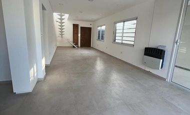 Casa - Ministro Rivadavia