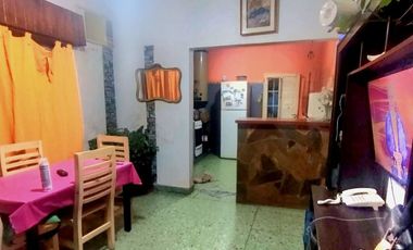 Casa sobre lote propio en VENTA