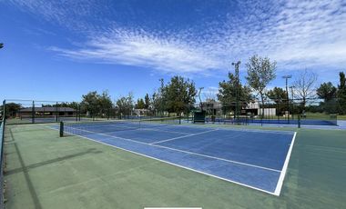 Venta Casa a Estrenar de Lujo La Rinconada Naturaleza Verde Deportes Financiación y Permutas
