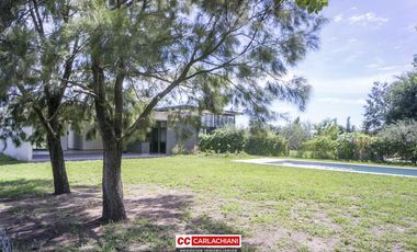 Venta Casa a Estrenar de Lujo La Rinconada Naturaleza Verde Deportes Financiación y Permutas