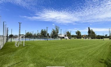 Venta Casa a Estrenar de Lujo La Rinconada Naturaleza Verde Deportes Financiación y Permutas