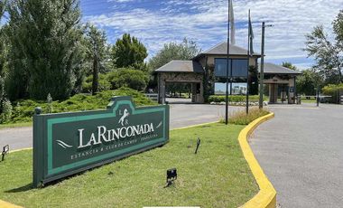 Venta Casa a Estrenar de Lujo La Rinconada Naturaleza Verde Deportes Financiación y Permutas