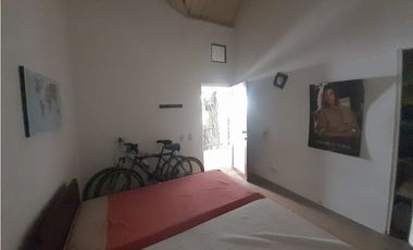 CASA EN VENTA PARA REMODELAR CLUB PUERTO PEÑALISA RICAURTE C/MARCA