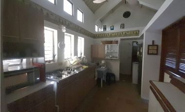 CASA EN VENTA PARA REMODELAR CLUB PUERTO PEÑALISA RICAURTE C/MARCA