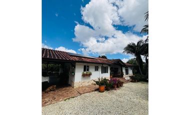 Casa finca campestre independiente en venta en la ceja sector el tambo