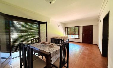 ALQUILER CASA 3 AMBIENTES CON GARAGE