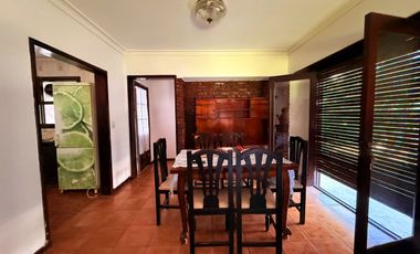 ALQUILER CASA 3 AMBIENTES CON GARAGE