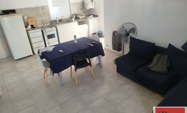 Departamento en alquiler 1 dorm c/ cochera en Villa Dolores