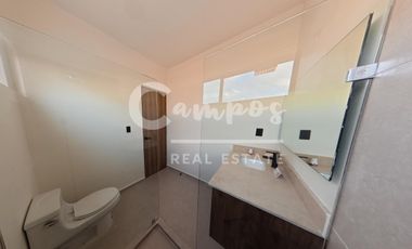 Casa de dos pisos y 2 recamaras en privada residencial en Tixcacal, Merida  Entrega inmediata