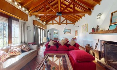 Casa  en venta en Villa Elisa