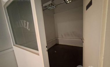 LOCAL EN ALQUILER A METROS DEL MERCADO NORTE - 640 m2 Cubiertos - Ex supermercado