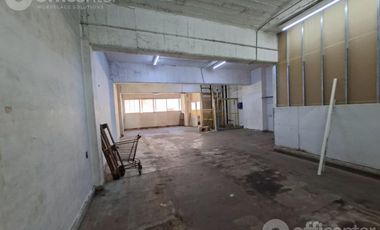 LOCAL EN ALQUILER A METROS DEL MERCADO NORTE - 640 m2 Cubiertos - Ex supermercado