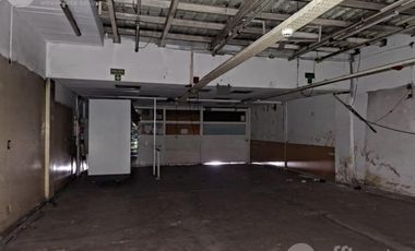 LOCAL EN ALQUILER A METROS DEL MERCADO NORTE - 640 m2 Cubiertos - Ex supermercado