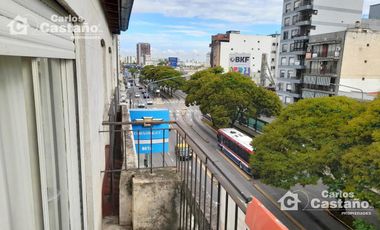 Exc. Depto. 3 Amb. por Escalera, Sin Expensas