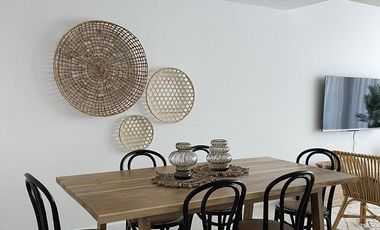 Venta departamento en dúplex de 3 ambientes con jardín y parrilla