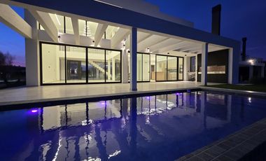 Casa en Greenville Polo & Resort