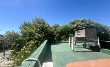 Impecable 4 amb a mts de la Avda y del Centro Comercial!!!