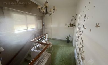 Impecable 4 amb a mts de la Avda y del Centro Comercial!!!