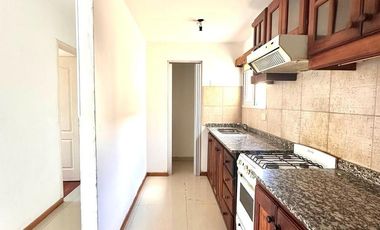 DEPTO TRES AMB CON COCHERA