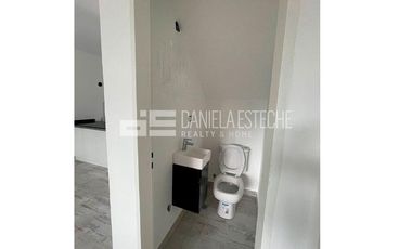 D. Esteche Realty- Duplex a estrenar de 4 ambientes en Spring Park