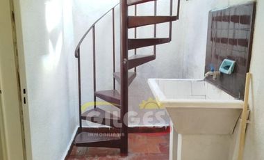 ALQUILER DE PH 2 AMBIENTES PLANTA BAJA CON PATIO Y TERRAZA - RAMOS  MEJIA