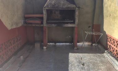 ALQUILER DE PH 2 AMBIENTES PLANTA BAJA CON PATIO Y TERRAZA - RAMOS  MEJIA