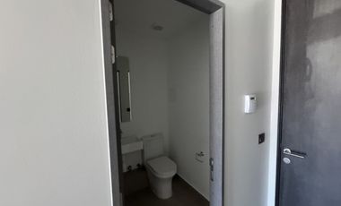 OFICINA NUEVA EN ARRIENDO PINARES