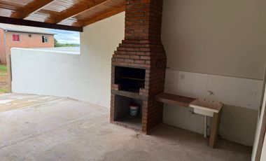 Casa en venta c/ garage en Oberá