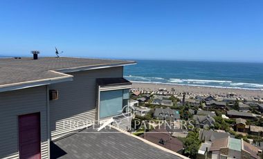 Casa con vista panoramica al mar