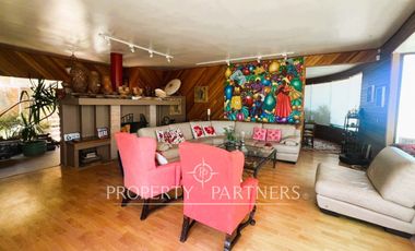 Casa con vista panoramica al mar