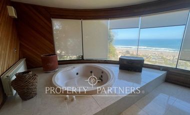 Casa con vista panoramica al mar