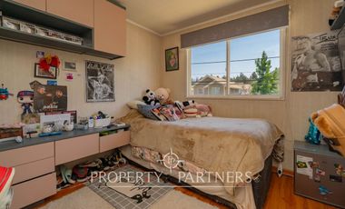 ARRIENDO Hermosa casa en condominio de Las Vizcachas