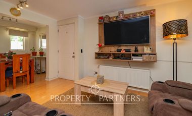 ARRIENDO Hermosa casa en condominio de Las Vizcachas