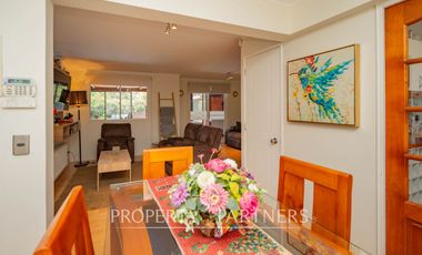 ARRIENDO Hermosa casa en condominio de Las Vizcachas