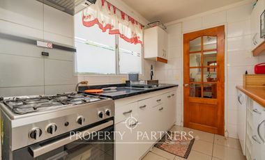 ARRIENDO Hermosa casa en condominio de Las Vizcachas