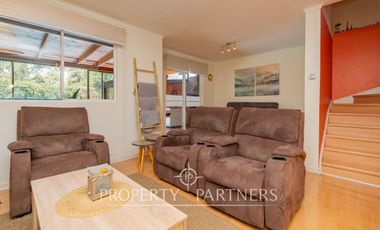 ARRIENDO Hermosa casa en condominio de Las Vizcachas