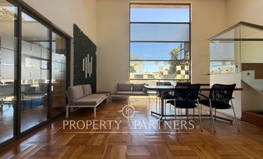 Casa mediterránea uso residencial u oficina en Huertos Familiares