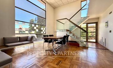 Casa mediterránea uso residencial u oficina en Huertos Familiares