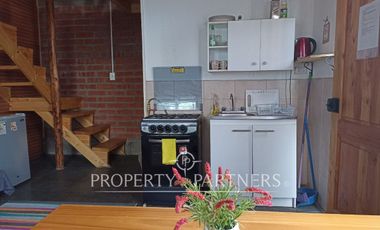 Casa en venta a pasos del Cerro de Cruz, incluye 3 departamentos para arriendo, Punta Arenas.