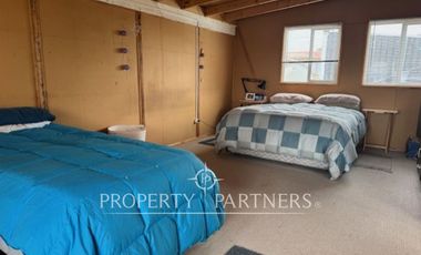 Casa en venta a pasos del Cerro de Cruz, incluye 3 departamentos para arriendo, Punta Arenas.