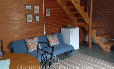 Casa en venta a pasos del Cerro de Cruz, incluye 3 departamentos para arriendo, Punta Arenas.