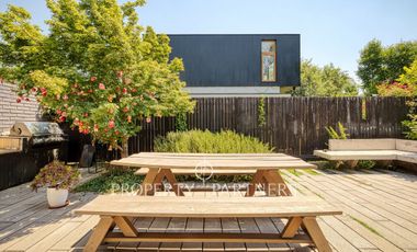 Moderna Casa en calle cerrada y tranquila cerca portal la dehesa