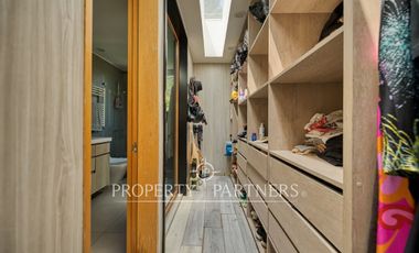 Moderna Casa en calle cerrada y tranquila cerca portal la dehesa