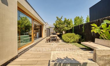 Moderna Casa en calle cerrada y tranquila cerca portal la dehesa