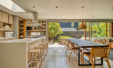 Moderna Casa en calle cerrada y tranquila cerca portal la dehesa