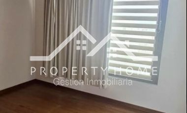 CASA 3 DORM MAS SERVICIO PISCINA Y QUINCHO CHAMISERO