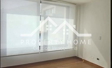 CASA 3 DORM MAS SERVICIO PISCINA Y QUINCHO CHAMISERO