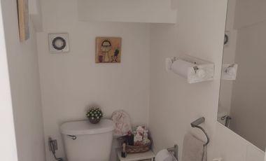 CASA CON 4 DORMITORIOS PISCINA Y QUINCHO REMODELADA