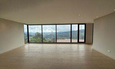 ALQUILER - RESIDENCIA DE MONTAÑA EN BOSQUE DE ENCENILLOS