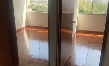 Departamento - San Isidro